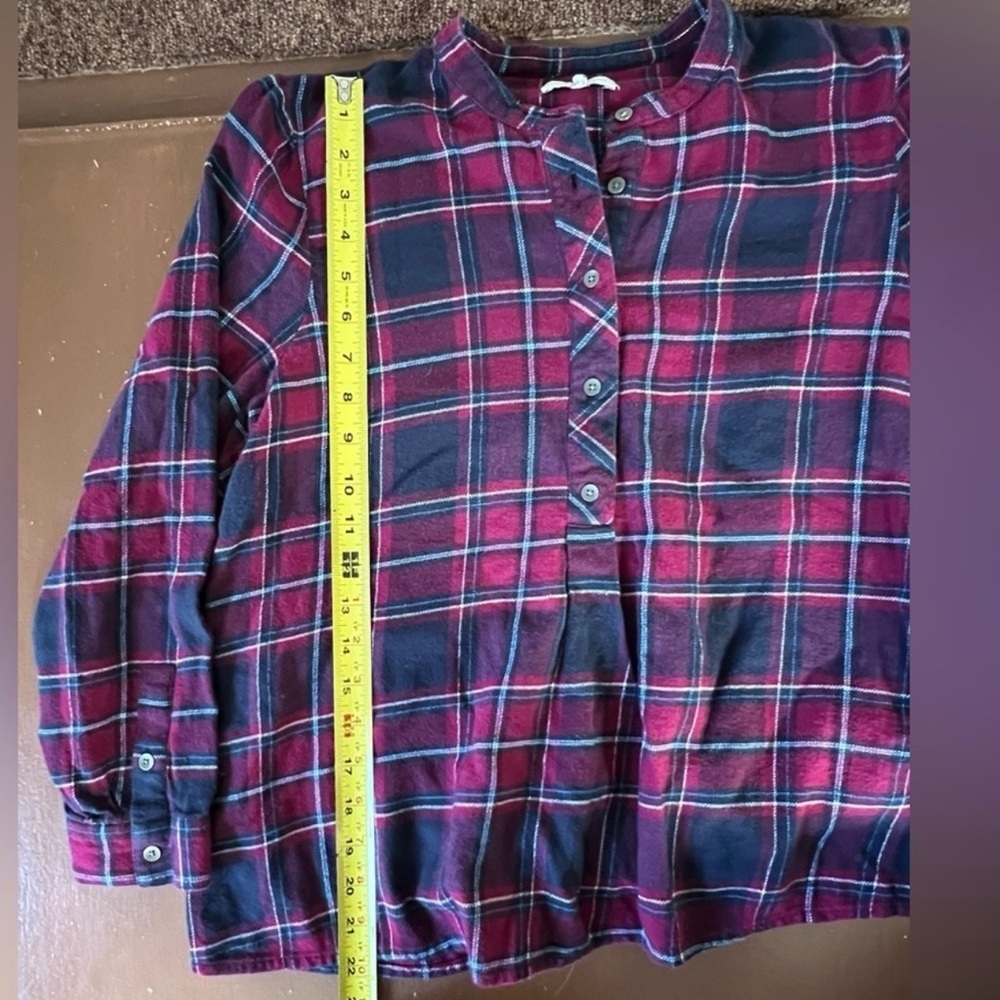 Lucky Brand Red and Black Plaid Shirt - Women’s Medium - Picture 7 of 7